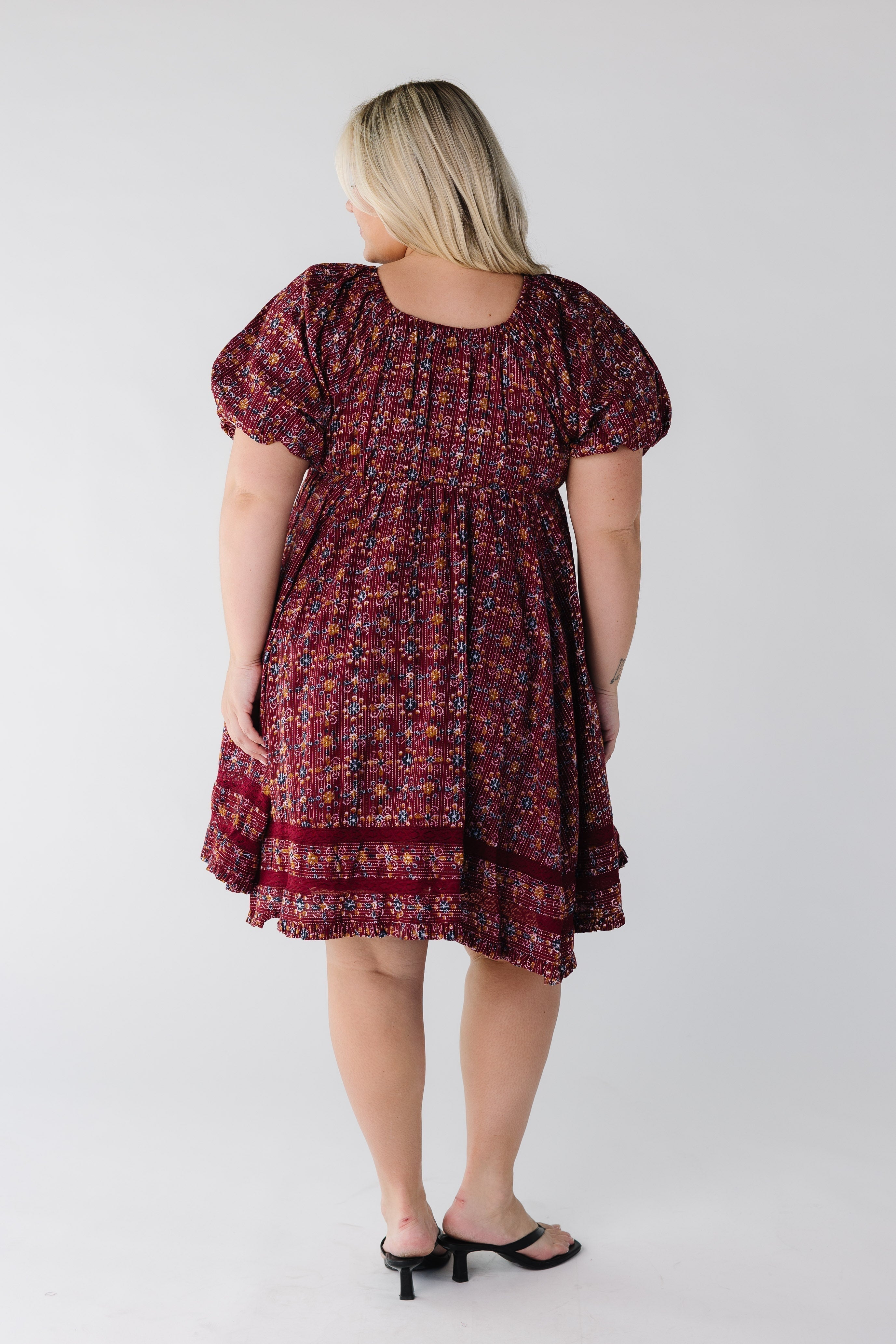 Citrus Lyon Knee Dress